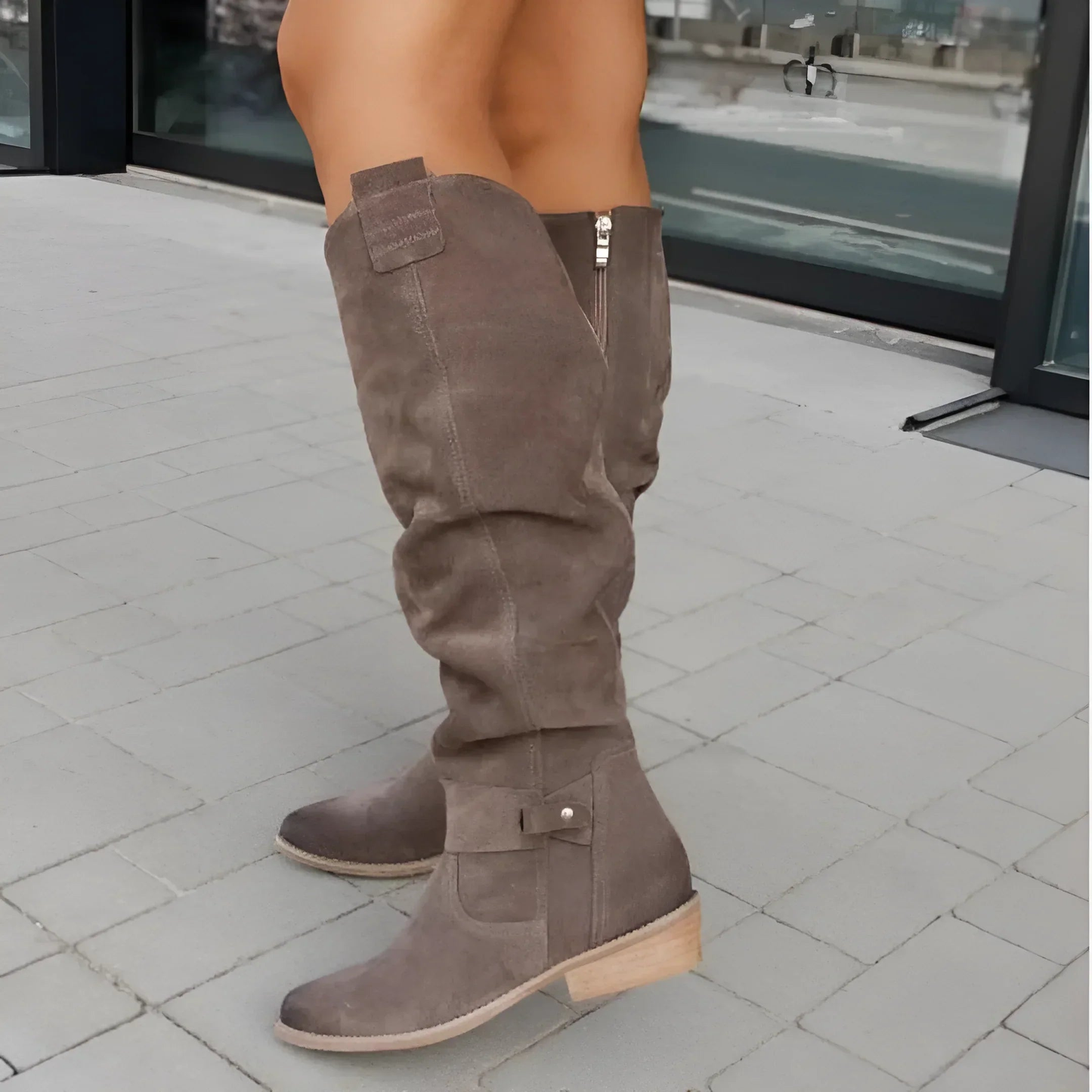 Klassische Damen Stiefel mit weitem Schaft | Elegant & Bequem