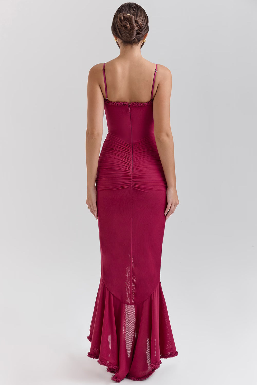 Figurbetontes Damen Abendkleid – Glamourös, Elegant & Verführerisch